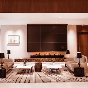 Отель Hilton